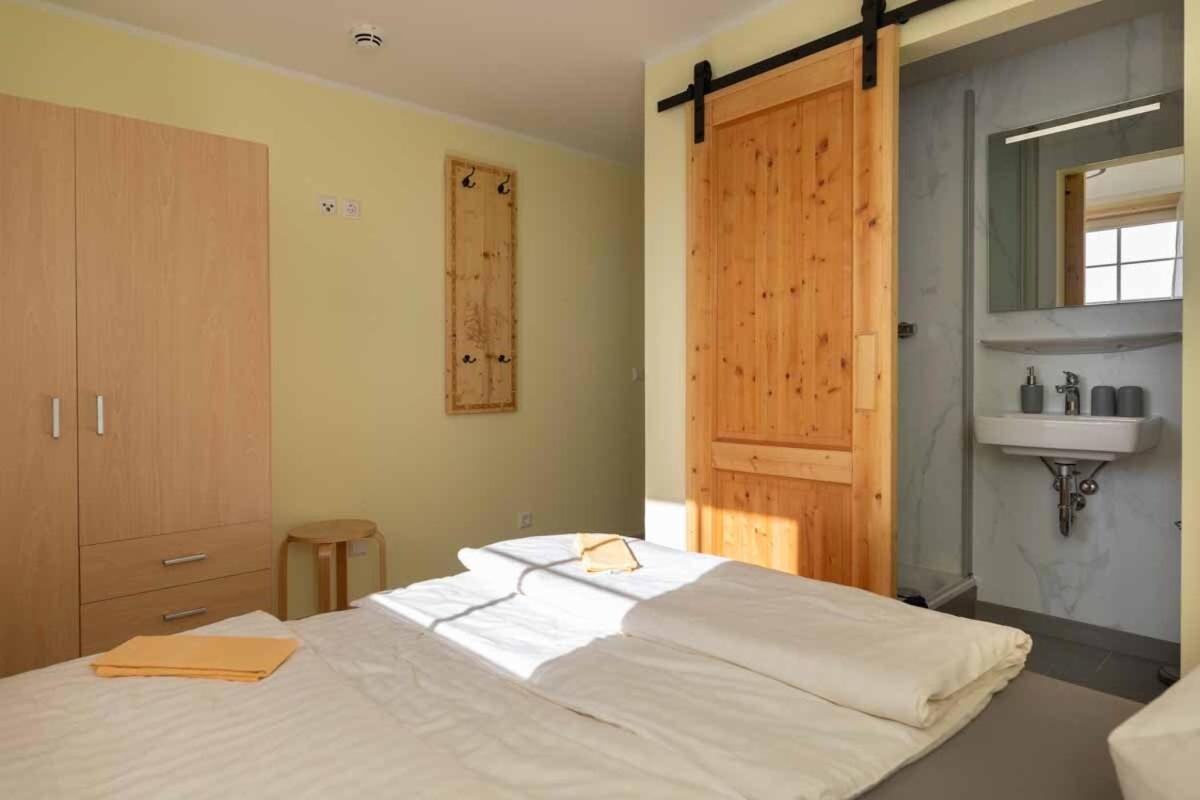 Hochwaldbaude Hotel Hain  Bagian luar foto